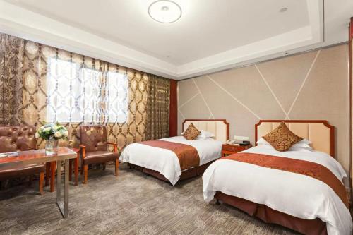 New Century Manju Hotel The Old Bund of Ningbo Best Western Jianghua Hotel Ningbo is a popular choice amongst travelers in Ningbo, whether exploring or just passing through. Both business travelers and tourists can enjoy the propertys facilities 