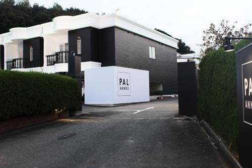 Pal Annex Munakata (Love Hotel) - Accommodation - Munakata