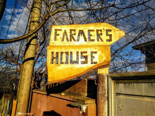 Farmer's Guest House