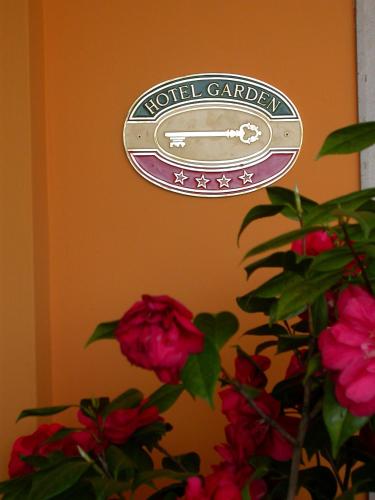 Hotel Garden - image 2