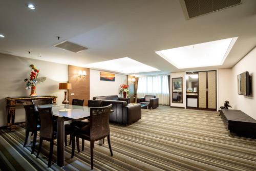 ヨーヨー ホテル4