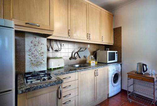 Amadora Terrace View Amadora Terrace View