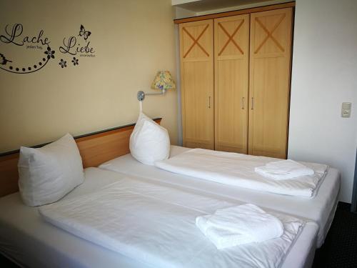 Hotel NEAR BY - image 8