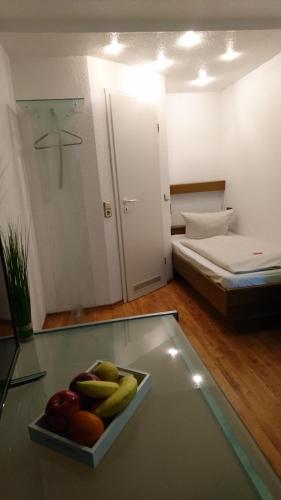 1 twin bed
