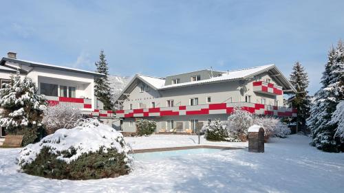 Jugendhotel Egger - Youth Hostel