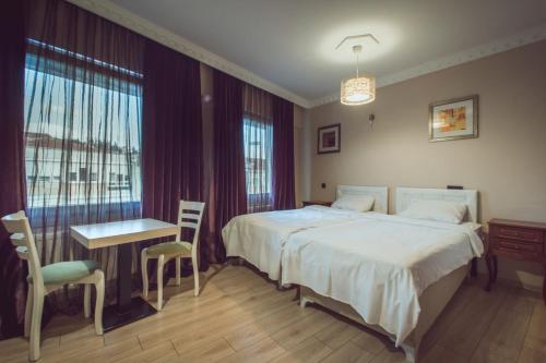 Ixir Hotel