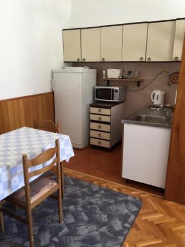  Apartmani Luce, Pension in Trstenik