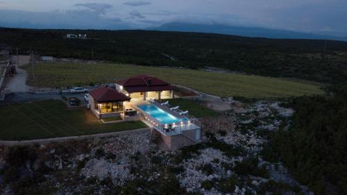Viesnīcas āriene, Villa Ljuba in Gradnići