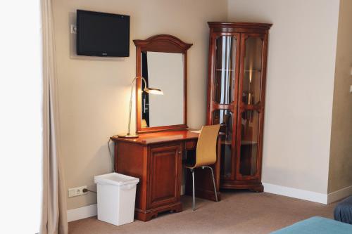 Hotel Corner House - image 12