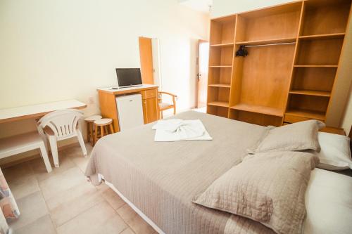 1 double bed