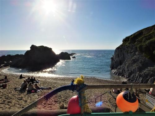 Studio 5 in วูลาคอมบ์