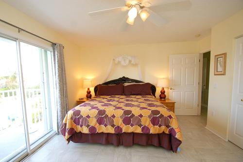 Sunshine Beach Rentals - image 3
