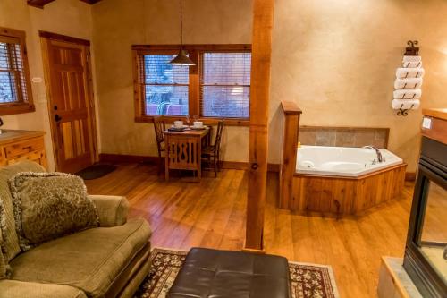 Riverside Cottage #27 - image 7