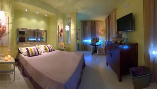Superior Double Room image 4
