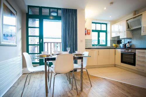 Temple Bar District Apartments - image 12