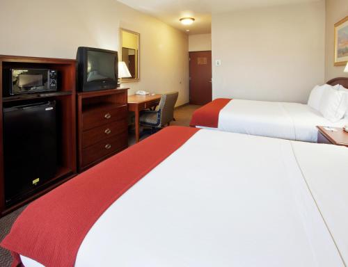 Holiday Inn Express- West Sacramento an IHG Hotel - main image