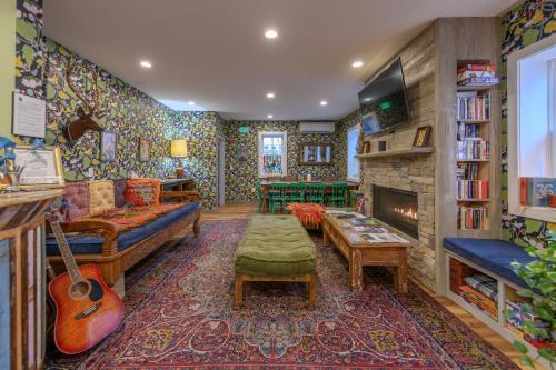 Black Elephant Hostel – Portland, ME