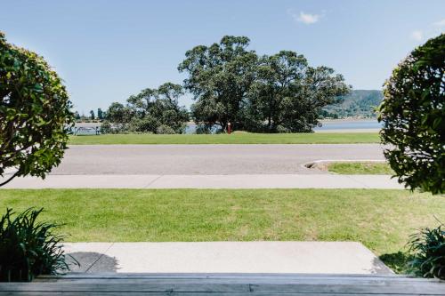 Instalaciones, Studio on Petley in Tairua