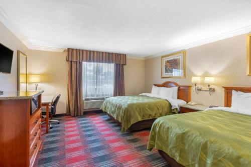 Quality Inn & Suites Oceanside