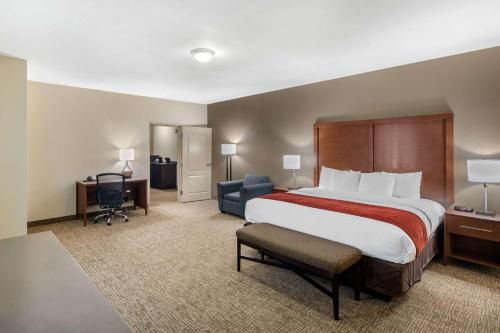 Comfort Inn & Suites Cedar Hill Duncanville