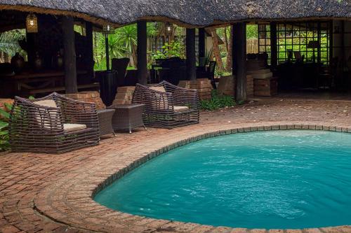 The Royal Sichango Village - Swimming pool