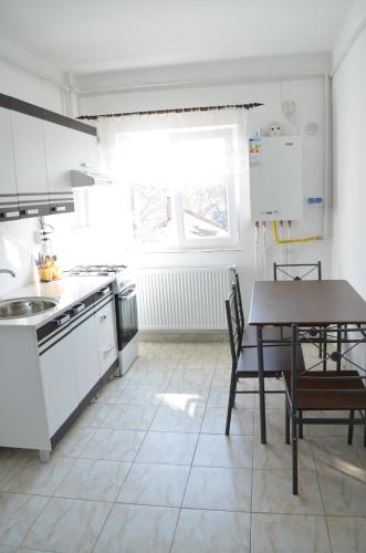 Alexys Residence 4 - Apartment - Iaşi