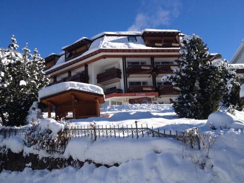 Residence Isabell - Accommodation - Selva di Val Gardena