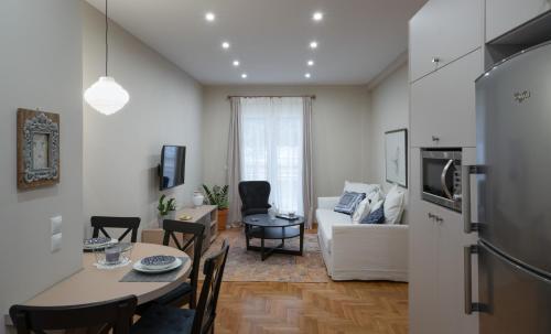 Absolute Athens VII - main image