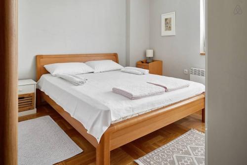 Bright Apartment Near City Center, Skopje (Foto 9)