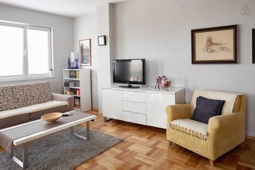 Bright Apartment Near City Center, Skopje (Foto 8)