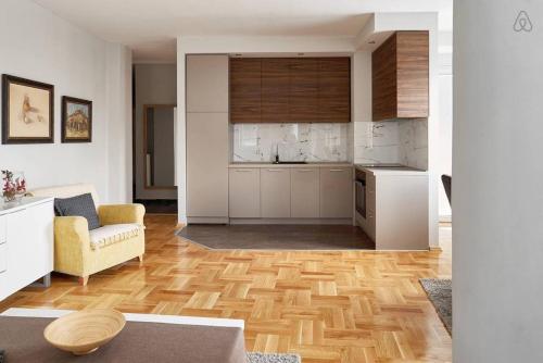 Bright Apartment Near City Center, Skopje (Foto 6)