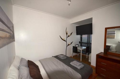  Double Room Next To Airport/ Fill/Expo in Lissabon