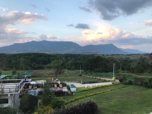 Khao Kho Overview Resort