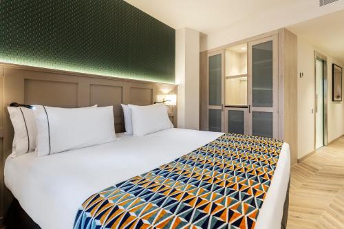 Eurostars Puerta Real - image 7