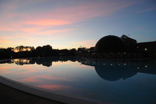 Cosmopolitan Golf & Beach Resort - image 5