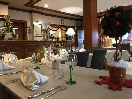 Hotel Restaurant A La Couronne