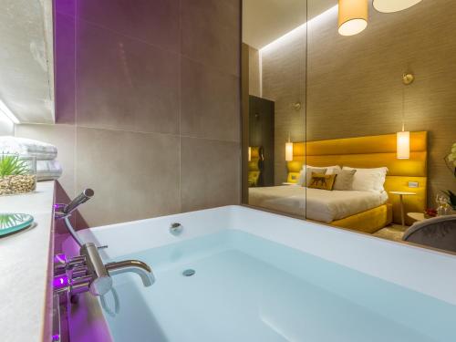 Renascentia in Florence - Adults Only Room Type - Deluxe Double Room with Bath