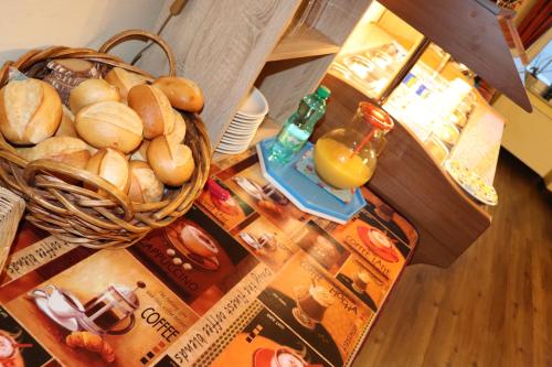 Food and beverages, Hotel Saar in Köngernheim