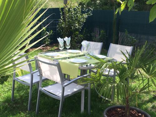 สวน, VILLA MAISON BLANCHE TULLE 1 à 4 personnes (VILLA MAISON BLANCHE TULLE 1 a 4 personnes) in ตูล