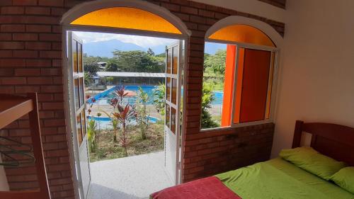 2 double beds