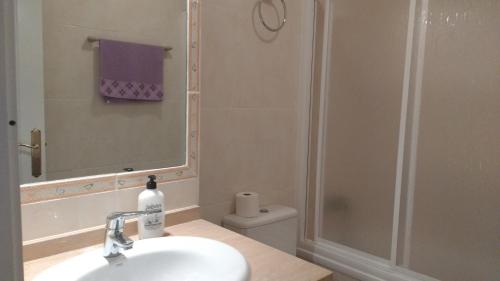 Fürdőszoba, Trendy Homes Apartamento Isleta in La Isleta Del Moro
