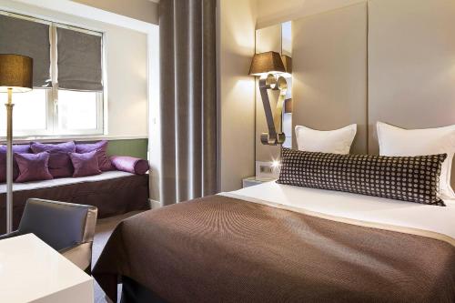 Hôtel Galileo Champs Elysées, Parigi