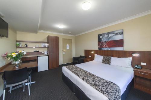 Rocky Resort Motor Inn image 36