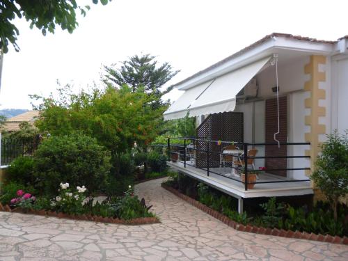 Kostas studios, Agios Georgios Pagon (fotografie 11)