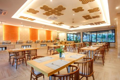 CRAFT Resort & Villas