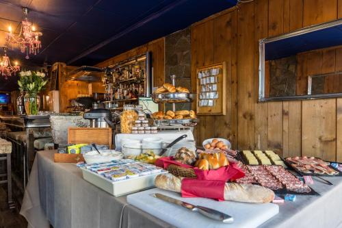 Food and beverages, Madame Vacances - Hotel Courchevel Olympic in Saint-Bon-Tarentaise
