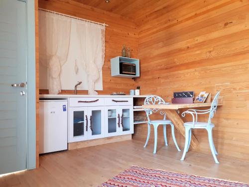 Facilities, צימרגולה in City Center