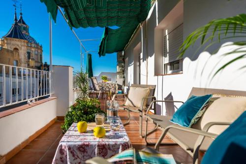 Genteel Home Mano de Hierro - image 9