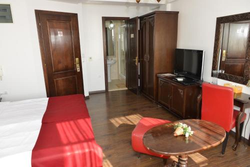 Villa & Winery Mal Sveti Kliment, Ohrid (photo 9)