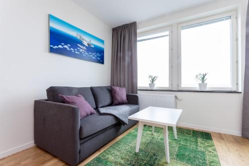 ApartDirect Linkoping Arena ApartDirect Linköping Arena is perfectly located for both business and leisure guests in Linkoping. The property offers guests a range of services and amenities designed to provide comfort and conven